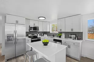 7161 S Camelot Way W, West Jordan, UT 84084 - Photo 13