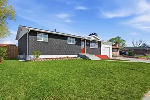 7161 S Camelot Way W, West Jordan, UT 84084 - Photo 3