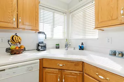 328 E 200 S, Hyrum, UT 84319 - Photo 5