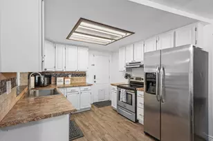 1543 S Marilyn Dr W, Syracuse, UT 84075 - Photo 9