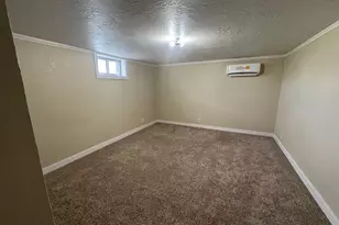 176 W Center St, Smithfield, UT 84335 - Photo 19