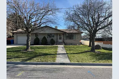 176 W Center St, Smithfield, UT 84335 - Photo 35