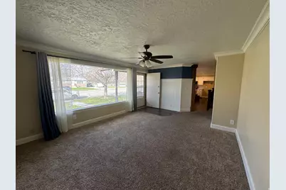 176 W Center St, Smithfield, UT 84335 - Photo 3