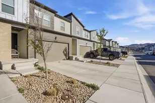 13499 S Langdon Dr, Riverton, UT 84096 - Photo 3