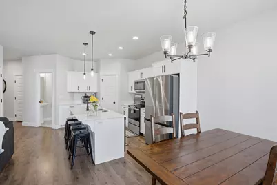 13499 S Langdon Dr, Riverton, UT 84096 - Photo 9