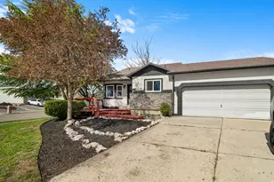 538 W 2100 N, Harrisville, UT 84414 - Photo 1