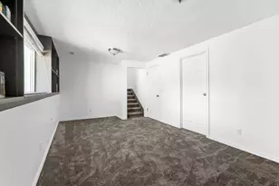 538 W 2100 N, Harrisville, UT 84414 - Photo 17