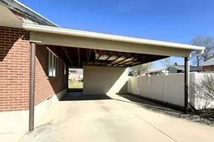 4546 S 300 E, Washington Terrace, UT 84405 - Photo 19