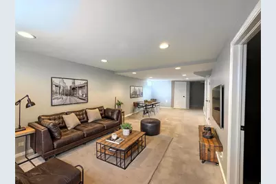 4546 S 300 E, Washington Terrace, UT 84405 - Photo 11