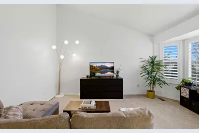 1206 E Moss Cir, Midvale, UT 84047 - Photo 7