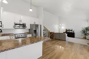 1206 E Moss Circle, Midvale, UT 84047 - Photo 9