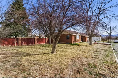 75 E 200 N, Aurora, UT 84620 - Photo 3