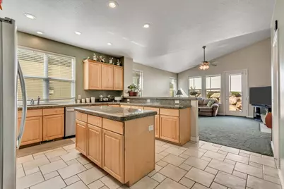 9316 S Avignon Pl, West Jordan, UT 84088 - Photo 11