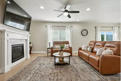 3203 S Tytus Ln, Saratoga Springs, UT 84045 - Photo 9