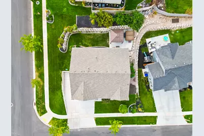 3203 S Tytus Ln, Saratoga Springs, UT 84045 - Photo 5