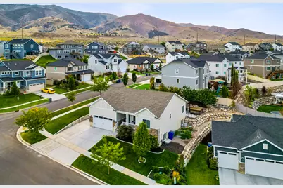 3203 S Tytus Ln, Saratoga Springs, UT 84045 - Photo 3