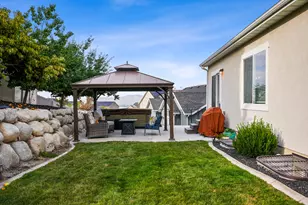 3203 S Tytus Ln, Saratoga Springs, UT 84045 - Photo 39