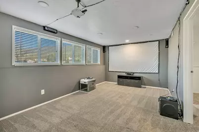 371 W 1125 N, Centerville, UT 84014 - Photo 17