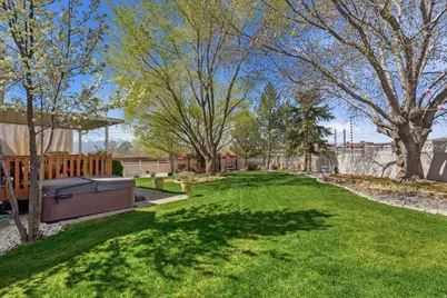 10218 S Sandy Willows Cv, Sandy, UT 84070 - Photo 51