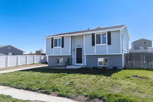 8191 W Danbury Dr, Magna, UT 84044 - Photo 3