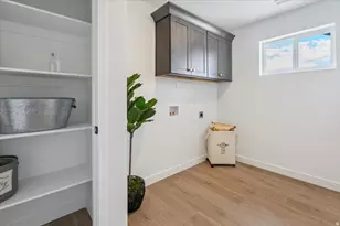 1582 E Livi Ln N, Saratoga Springs, UT 84043 - Photo 23