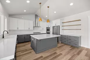 1876 W Crst Rdg Rd, Lehi, UT 84043 - Photo 7