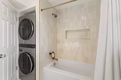 6044 S Fontaine Bleu Dr, Salt Lake City, UT 84121 - Photo 37