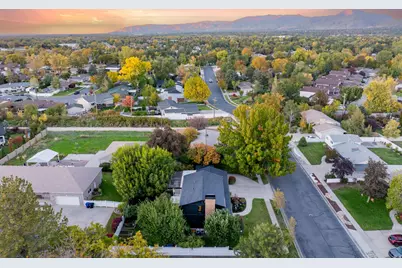 6044 S Fontaine Bleu Dr, Salt Lake City, UT 84121 - Photo 77