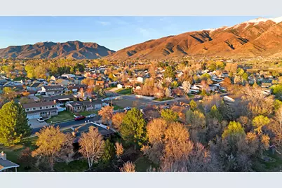 1242 E Snowcreek Dr, Layton, UT 84040 - Photo 37