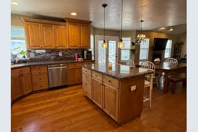 531 S Hale St, Grantsville, UT 84029 - Photo 11