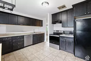 556 N New Star Dr W, Salt Lake City, UT 84116 - Photo 11