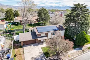 556 N New Star Dr W, Salt Lake City, UT 84116 - Photo 3