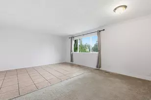 556 N New Star Dr W, Salt Lake City, UT 84116 - Photo 9