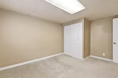 556 N New Star Dr W, Salt Lake City, UT 84116 - Photo 25