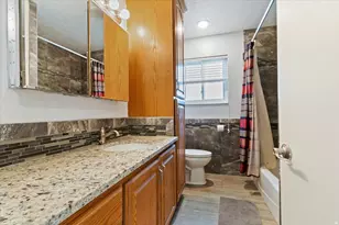 1541 E Lone Peak Dr S, Holladay, UT 84117 - Photo 17