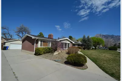 1541 E Lone Peak Dr S, Holladay, UT 84117 - Photo 3