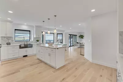 2768 S Grand Oak Cir E, Bountiful, UT 84010 - Photo 7