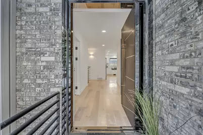 2768 S Grand Oak Cir E, Bountiful, UT 84010 - Photo 3