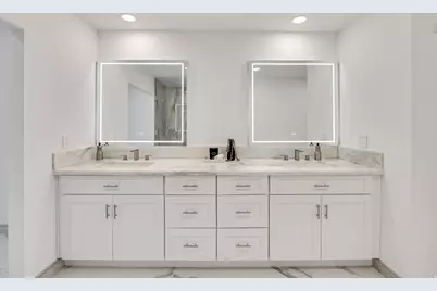 2768 S Grand Oak Cir E, Bountiful, UT 84010 - Photo 25