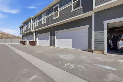 9387 N Vernham Ln, Eagle Mountain, UT 84005 - Photo 27
