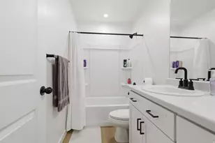 9387 N Vernham Ln, Eagle Mountain, UT 84005 - Photo 19