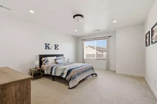 9387 N Vernham Ln, Eagle Mountain, UT 84005 - Photo 9