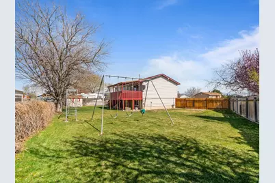 3634 S Candis Dr W, Magna, UT 84044 - Photo 27