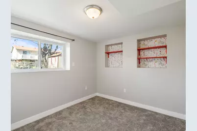 3634 S Candis Dr W, Magna, UT 84044 - Photo 17