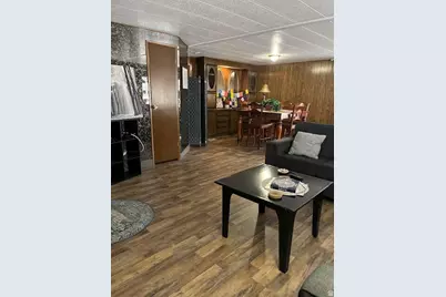 5264 S Encino St E, Salt Lake City, UT 84117 - Photo 1