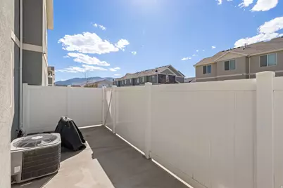 443 S Day Dream Ln #2226, Saratoga Springs, UT 84045 - Photo 27