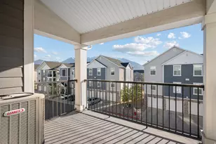 627 N Emery Ln, Vineyard, UT 84059 - Photo 5