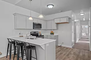 627 N Emery Ln, Vineyard, UT 84059 - Photo 9