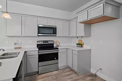 627 N Emery Ln, Vineyard, UT 84059 - Photo 11