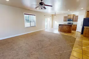 1247 N Baycrest Dr, Saratoga Springs, UT 84045 - Photo 5